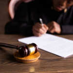 Hakimi a processo per stupro: caso PSG in Francia